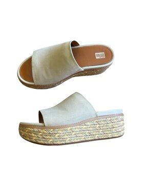 FitFlop Sandals 9 Gray Suede Eloise Espadrille Cork Platform Wedge Slides